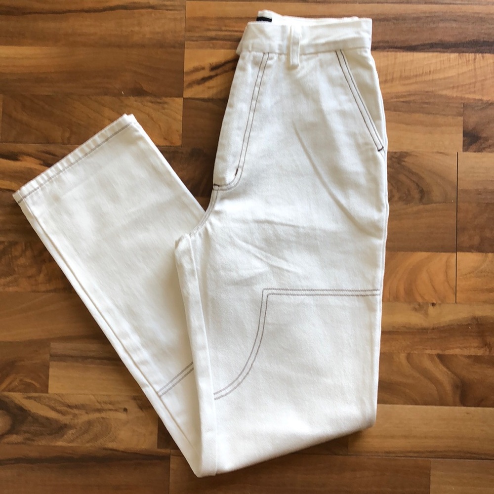 WHITE PANTS